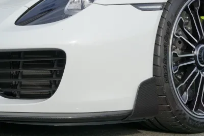 Porsche - 918